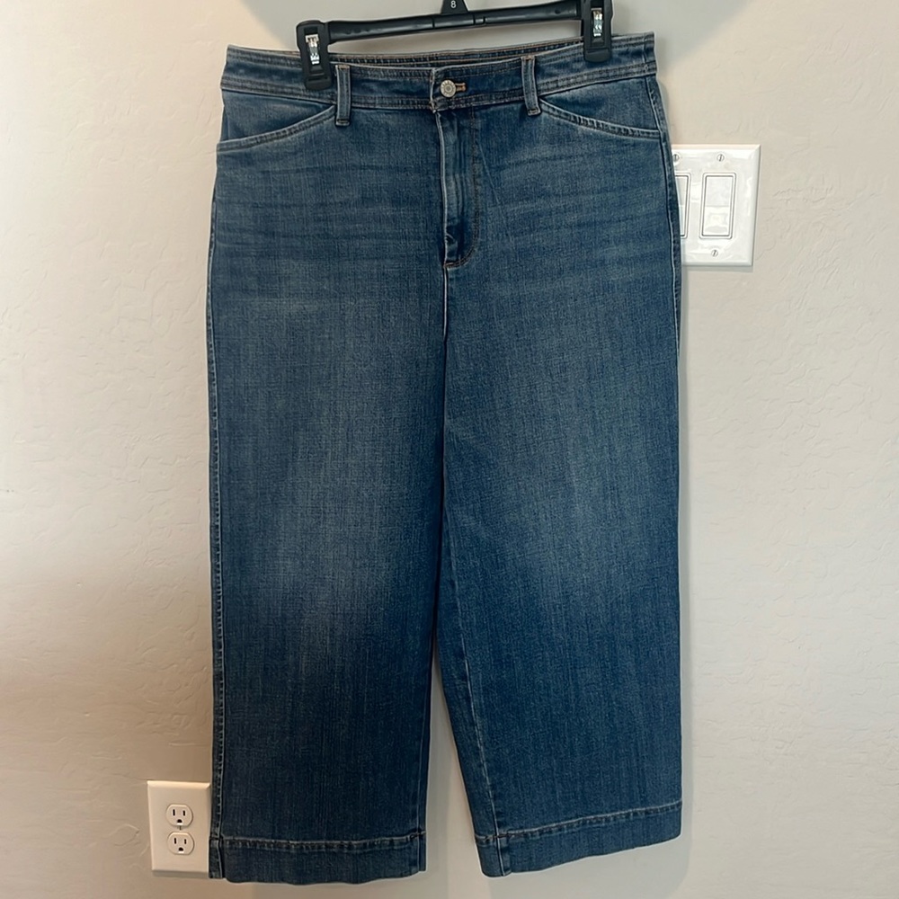 Talbots high rise wide leg crop Jean size 10